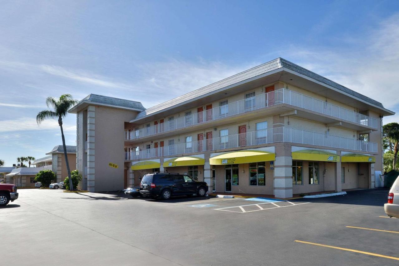 Travelodge By Wyndham Venice Venice Gardens Exteriér fotografie